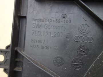 POUZDRO VENTILÁTORŮ VW T6 T5 7E0 ORIGINÁLNÍ