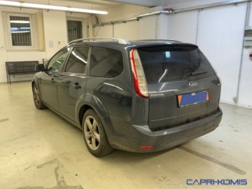 Ford Focus II Focus C-Max 1.8 i 16V 125KM 2009 Ford Focus 1.8i Klimatronik Navi Bezwypadkowy 1.8 Benzyna 125KM, zdjęcie 3