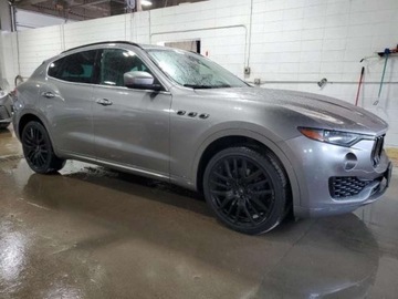 Maserati Levante 2019 Maserati Levante 2019, 3.0L, 4x4, po gradobiciu 3.0 Benzyna 345KM, zdjęcie 3