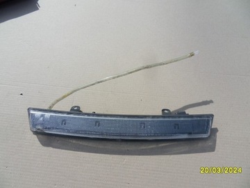 TRZECIE ŚWIATŁO STOP CITROEN C4 H/B 5D 9804687380