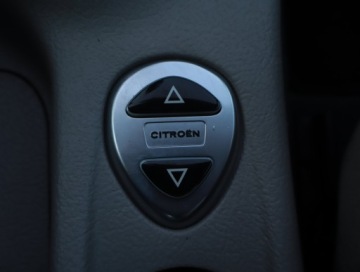 Citroen C5 II Hatchback 1.8i 16V 116KM 2004 Citroen C5 1.8 16V , Salon Polska, GAZ, HAK, zdjęcie 14