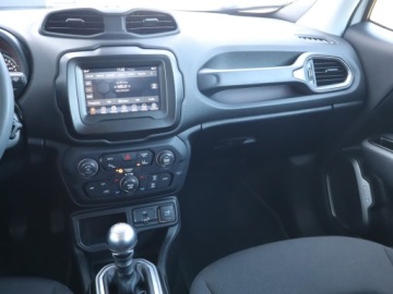 Jeep Renegade SUV Seria 7/8 1.0 GSE Turbo 120KM 2022 Jeep Renegade 1.0 T-GDI, Salon Polska, zdjęcie 7