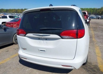 Chrysler Voyager V 2021 Chrysler Voyager 2021, 3.6L, LXI, od ubezpieczalni, zdjęcie 1