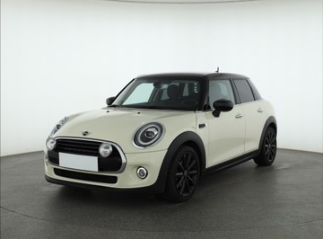 Mini Mini F56 Hatchback 3d Facelifting Cooper 1.5 136KM 2019 MINI 5-door Cooper, Salon Polska, Serwis ASO, zdjęcie 1
