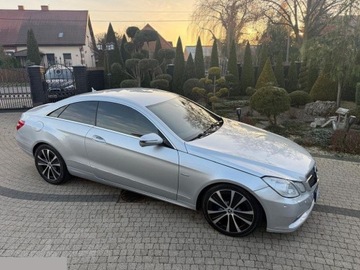 Mercedes Klasa E W212 Coupe 250 CGI BlueEFFICIENCY 204KM 2010 Mercedes E250 CGI 204KM BlueEFFICIENCY Prime Edition 2010r Zamiana!, zdjęcie 23