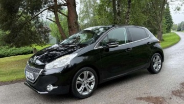 Peugeot 208 I Hatchback 3d 1.6 e-HDI 92KM 2014 Peugeot 208 Peugeot 208 1.6 e-HDi Allure STT 1.6 Diesel 92KM