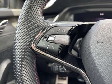 Skoda Octavia IV RS Kombi 2.0 TSI 245KM 2023 Skoda Octavia Combi RS 2.0 TSI 245KM DSG Hak holowniczy, FV 23 2.0, zdjęcie 25