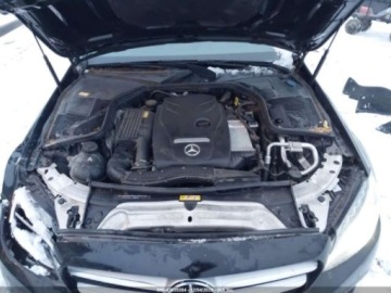 Mercedes Klasa C W205 2016 Mercedes-Benz Klasa C 2016 MERCEDES-BENZ C 300 4MATIC 2.0 Benzyna 241KM, zdjęcie 14