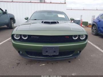 Dodge Challenger III 2018 Dodge Challenger 5.7 V8 benzyna 372KM wersja RT Plus SHAKER , mala szkoda, zdjęcie 6