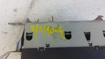 MITSUBISHI GRANDIS DISPLEJ HODINY MN141366VB