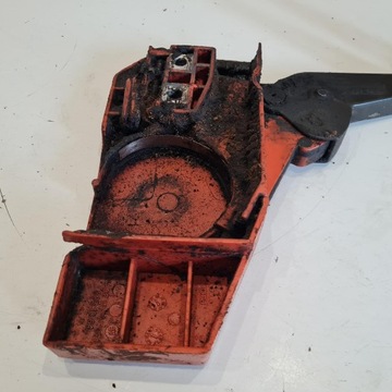 HUSQVARNA 40 КРЫШКА КОРПУСА РУЧКА ТОРМОЗНОЙ РЫЧАГ