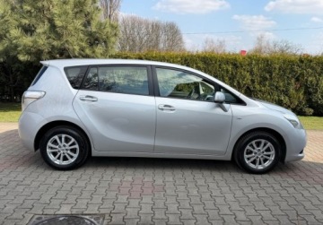 Toyota Verso Minivan 1.8 Valvematic 147KM 2010 Toyota Verso 1,8 147KM Automat Panorama Climatronic ASO Dla wymagajacych, zdjęcie 5