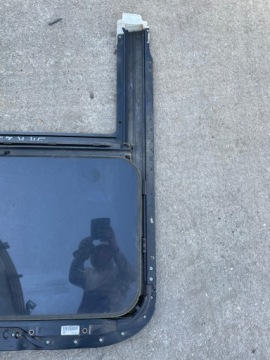 VOLKSWAGEN JETTA IV ЛЮК НА КРЫШЕ