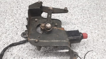 861100-0870 MOTOREK STĚRAČE PŘEDNÍ MAZDA 323