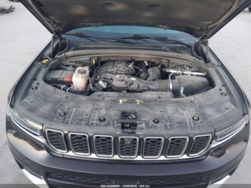 Jeep Grand Cherokee IV 2022 Jeep Grand Cherokee L Limited 2022 3.6l 3.6 Benzyna 293KM, zdjęcie 8