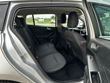 Ford Focus IV Kombi 2.0 EcoBlue 150KM 2019 Ford Focus Grzane fotele+Kierownica Asystent Navi, zdjęcie 13