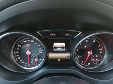 Mercedes GLA I Off-Roader Facelifting 1.6 200 156KM 2019 Mercedes GLA 200 56 tys km, bogata opcja, zdjęcie 20