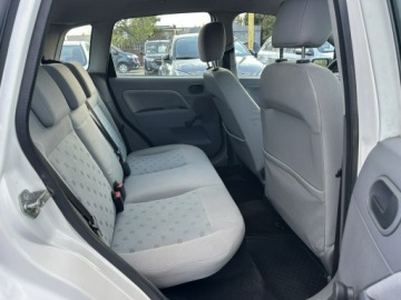 Ford Fiesta VI 1.3 70KM 2002 Ford Fiesta 1.3 benzyna 70KM/5drzwi/Salon Polska, zdjęcie 16