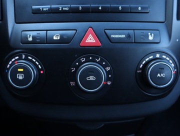 Kia Ceed I Hatchback 1.4 109KM 2009 Kia Ceed 1.4 CVVT, Klima, Tempomat, zdjęcie 14