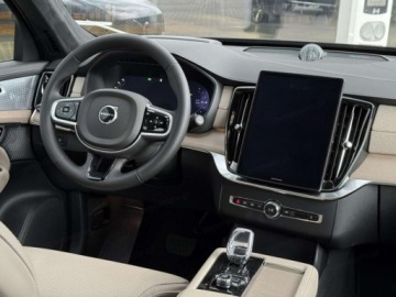 Volvo XC90 II 2026 VOLVO XC90 B5 AWD Ultra Bright Suv 2.0 (250KM) 2026, zdjęcie 6