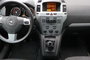 Opel Zafira B 1.7 CDTI ecoFLEX 125KM 2010 Opel Zafira 1.7 CDTI, 7 miejsc, HAK, Klima, zdjęcie 11