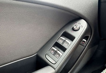 Audi A4 B8 Limousine Facelifting 2.0 TDI 120KM 2014 Audi A4 A4 B8 Lift Skory Bi-xenon Nawigacja Klimatronik Tempomat GWARANCJA, zdjęcie 20