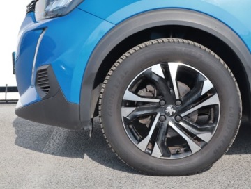 Peugeot 2008 II SUV 1.2 PureTech 130KM 2022 Peugeot 2008 1.2 PureTech, Salon Polska, zdjęcie 14