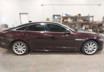 Jaguar XJ VII X351 2016 Jaguar XJ 2016 JAGUAR JAGUAR XJ R-SPORT - portal do licytacji bidusa.pl 3.0, zdjęcie 6