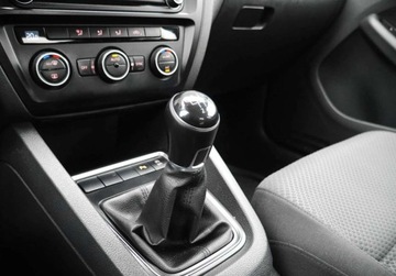 Volkswagen Jetta VI Sedan Facelifting 2.0 TDI 110KM 2017 Volkswagen Jetta 2.0 TDI 110HP Klimatronic Salon Pl. II.wlasciciel GWARANC, zdjęcie 18