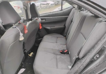 Toyota Corolla XII Sedan 1.6 Valvematic Dual VVT-i 132KM 2019 Toyota Corolla 2019r, 1.6 Benzyna. Uszkodzone boki. Jezdzi. 1.6 Benzyna, zdjęcie 8