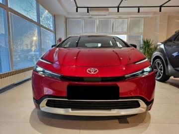 Toyota Prius V (XW60) 2.0  Hybrid Dynamic Force Plug-in 223KM 2025 Od ręki - Executive 2.0 Plug-in Hybrid 223KM | Kamera 360!, zdjęcie 1