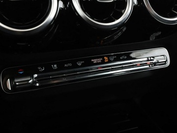 Mercedes Klasa B W247 Sports Tourer 1.3 B180  136KM 2019 Mercedes B 180 Automat, Kamera, Navi, Aut.klima,, zdjęcie 28