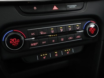 Kia XCeed PHEV 1.6 GDi Plug-in Hybrid 141KM 2021 Kia XCeed PHEV automat full LED klima auto navi, zdjęcie 28