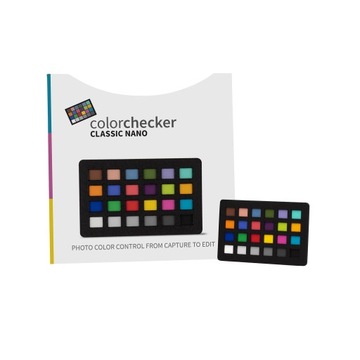 Calibrite ColorChecker NANO — шаблон из 24 полей