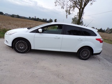 Ford Focus III Kombi 1.6 Duratorq TDCi DPF 95KM 2011 FORD FOCUS 1.6 TDCI ZAREJESTROWANY ZAMIANA, zdjęcie 9