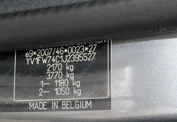 Volvo V60 I Kombi Facelifting 2.0 D3 DRIVE-E 150KM 2018 Volvo V60 z Gwarancja BLiS LCD Zegary Skora Fotele Profilowane 2.0 Diesel, zdjęcie 25