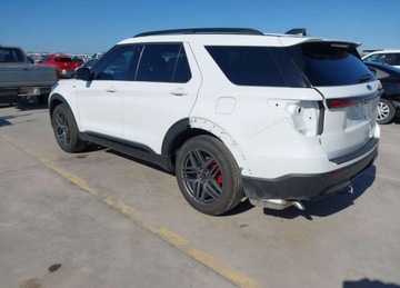 Ford Explorer VI 2025 Ford Explorer 2025r., St-Line, 2.3L, od ubezpieczalni 2.3 Benzyna 304KM, zdjęcie 3