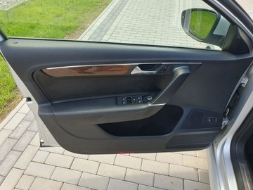Volkswagen Passat B7 Variant 2.0 TDI CR DPF BlueMotion 140KM 2010 Volkswagen Passat B7 2.0tdi 140KM CR Highline DSG, zdjęcie 18