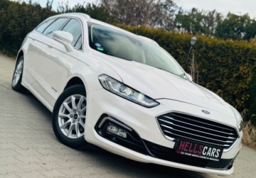 Ford Mondeo V Kombi Facelifting 2.0 Hybrid 187KM 2019 Ford Mondeo Full Led Blis Pamieci Podgrz.Fotele Szyba Kamera Serwis Gwaran