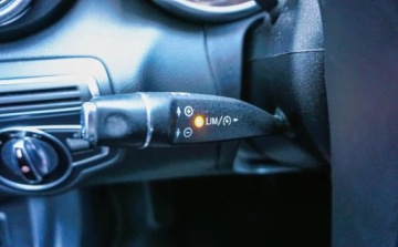 Mercedes Klasa C W205 2017 Mercedes-Benz Klasa C Mercedes-Benz C180d 1.6 Diesel 116KM, zdjęcie 12