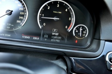 BMW Seria 5 F10-F11 2015 BMW 518 210 PS Lift Automat Duża Navi Xenon, zdjęcie 22