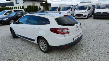 Renault Megane III Grandtour 1.6 16v 110KM 2011 Renault Megane 3 III 1.6i 110kM Klima Panorama Czujniki Temp. Grzane Fotel, zdjęcie 24