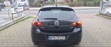 Opel Astra J Hatchback 5d 1.4 Turbo ECOTEC 140KM 2011 Opel Astra Opel Astra 1.4 Turbo Sport 1.4 Benzyna 140KM, zdjęcie 4