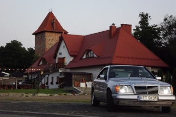 Mercedes Klasa E W124 Coupe 2.0 136KM 1995 MERCEDES-BENZ C124 E200 2.0 benzyna 136KM 1995r, zdjęcie 21