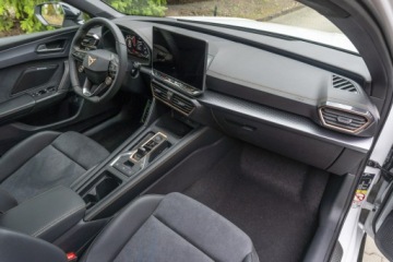 Cupra Leon II Sportstourer Facelifting 2.0 TDI 150KM 2025 Cupra Leon Sportstourer 2.0 TDI 150 KM DSG, zdjęcie 15