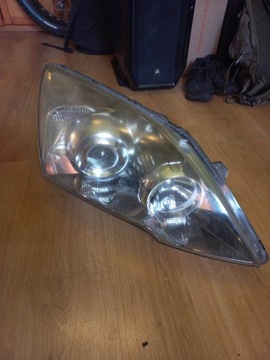 Lampa prawy przód Honda CR-V p6916r