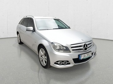 Mercedes Klasa C W204 Kombi T204 2.2 220CDI BlueEfficiency 170KM 2011 Mercedes C 220