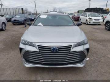 Toyota Avalon III 2022 Toyota Avalon xse Nightshade Hybrid, 2022r., 2.5L 2.5 Benzyna 176KM, zdjęcie 6