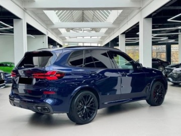 BMW X5 G05 M SUV Facelifting 4.4 M60i 530KM 2025 BMW X5 M60i xDrive Suv 4.4 (530KM) 2025, zdjęcie 4