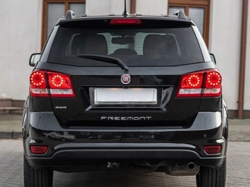 Fiat Freemont 2.0 Multijet II 16v 170KM 2015 Fiat Freemont Fiat Freemont 2.0d 170PS AWD Nav..., zdjęcie 10